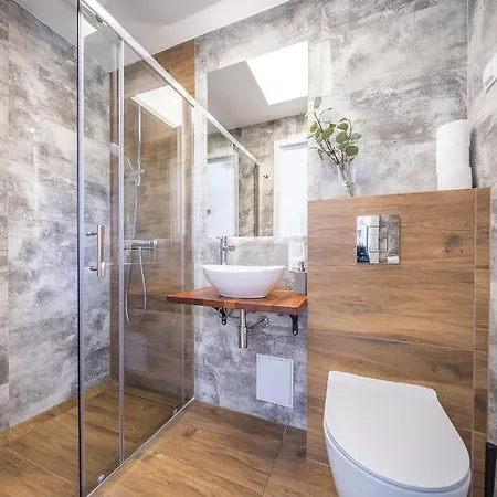 Ferienhaus Lumi Letniskowe Z Podgrzewanym Basenem *