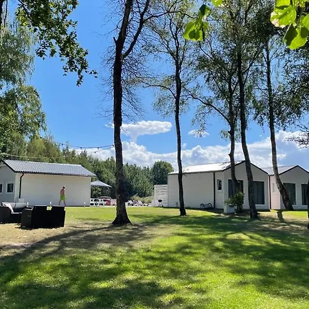 Ferienhaus Lumi Letniskowe Z Podgrzewanym Basenem