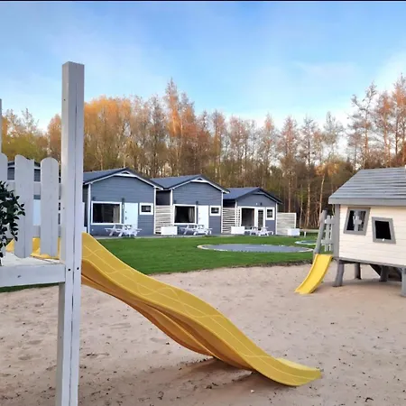 Prázdninový dům Lumi - Nad Morzem - W Otoczeniu Natury - Z Podgrzewanym Basenem I Silownia